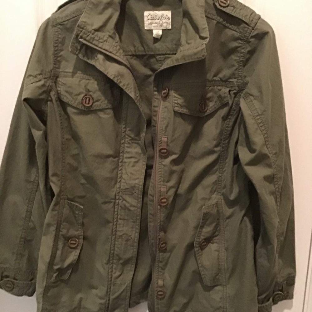 Cabela’s Women’s Green Utility Jacket